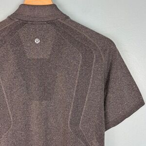 Lululemon Metal Vent Tech Polo Shirt Men's Medium Gray Short Sleeve Performance